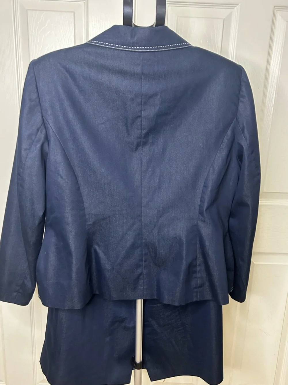 Tailored Denim Navy Women's Suit (Jacket and Skirt) with Contrast Stitching - Picture 2 of 9